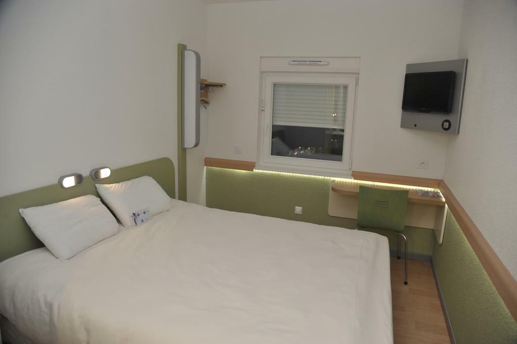 Ibis Budget Haguenau Strasbourg Nord Zewnętrze zdjęcie